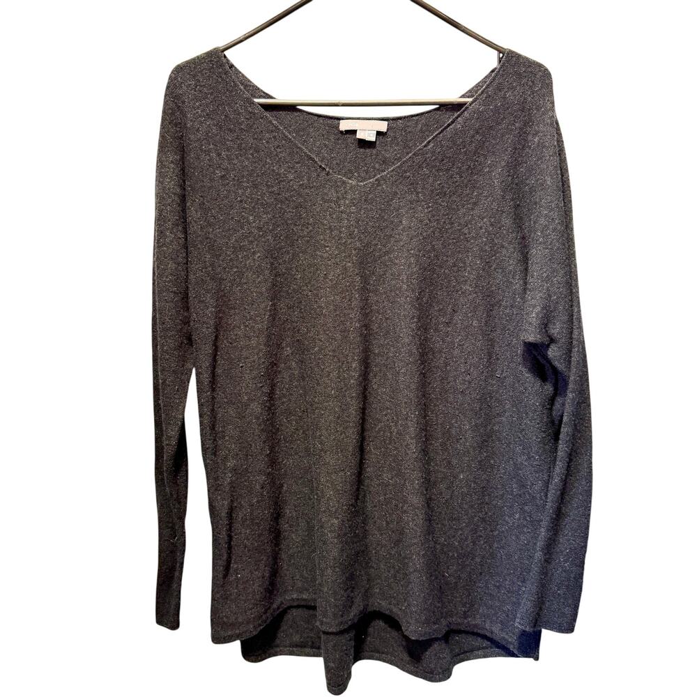 Vince Wool & Cashmere Vneck Sweater Size M